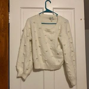 Jun & ivy white sweater
